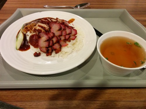シティーホールの食事1