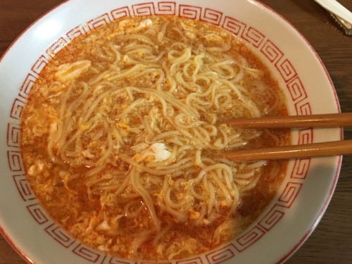 日清ラ王酸辣湯麺の完成