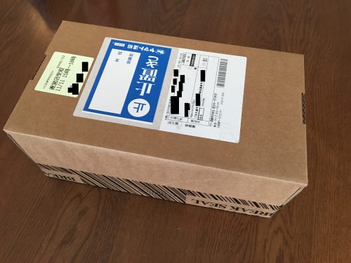 iPhone Xの箱