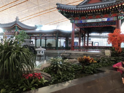 北京空港制限エリア内のちょっとした風景