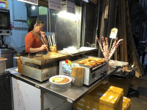 MR.O(タコ料理店)の調理