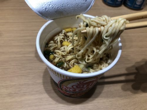 カップヌードルブラックペッパークラブ試食