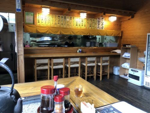 仙北市の森の駅の長四郎の店内